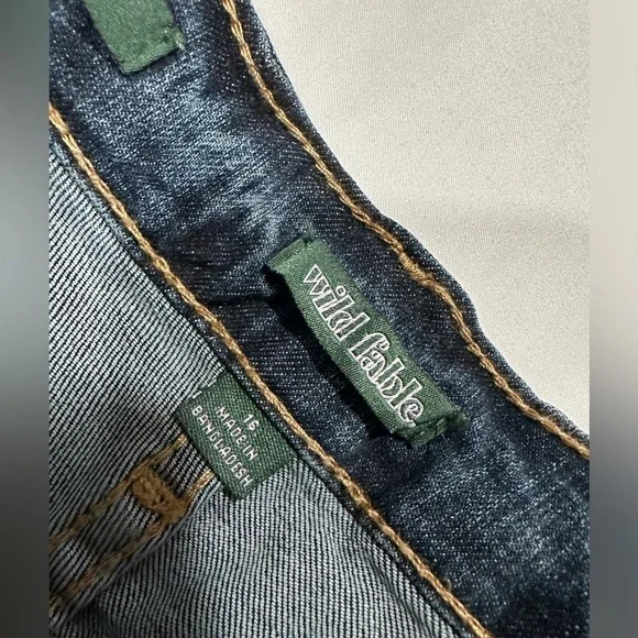 Wild Fable Dark Indigo Distressed Highest Rise Raw
Hem Skinny Jeans Size 16/33 - Picture 13 of 16